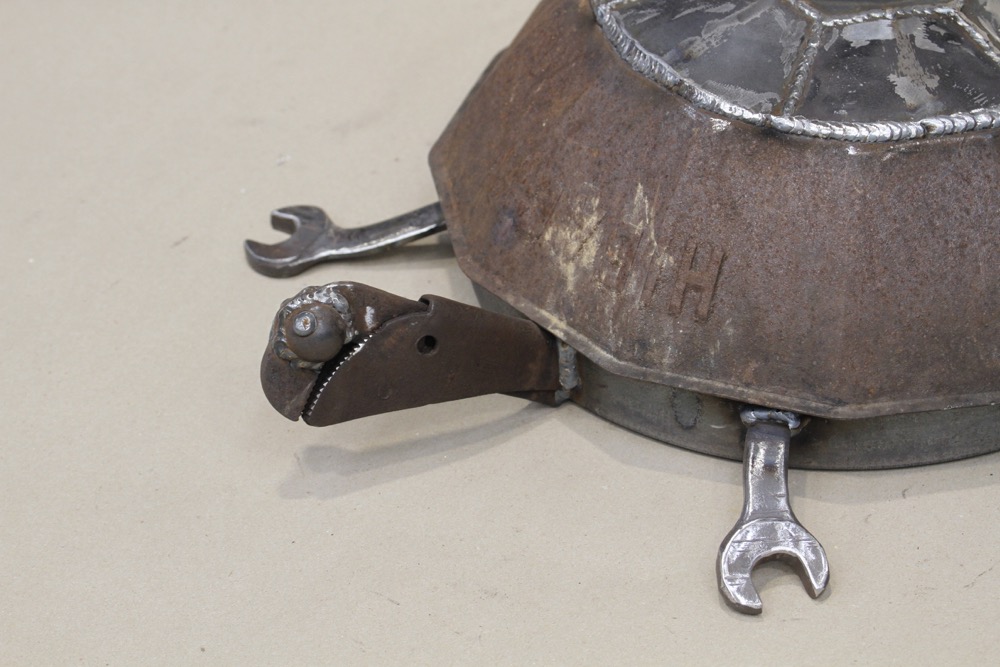 Bushy Creek Playspace, Reclaimed steel objects